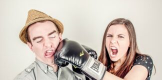 Jak zabezpieczyć komputer przed kurzem?