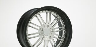 Co oznaczają czerwone kropki na oponach?